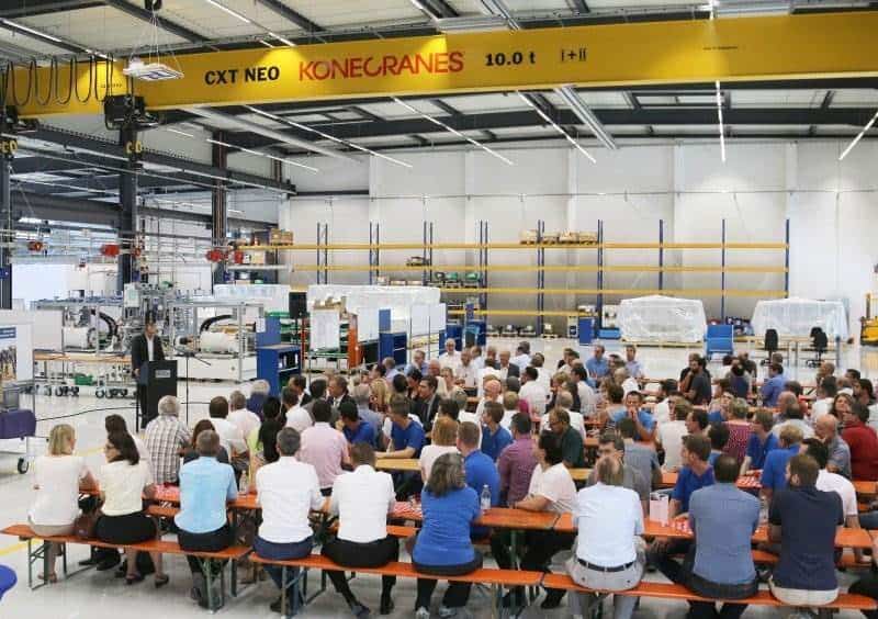 Teamtechnik rüstet sich mit neuer Produktionshalle für Porsche Taycan