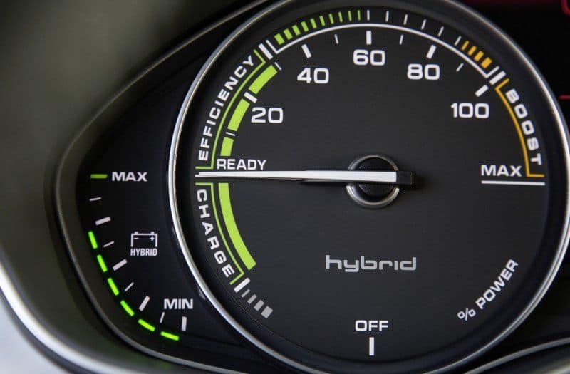 Cover Image for Audi und Umicore entwickeln Kreislauf für Batterie-Recycling