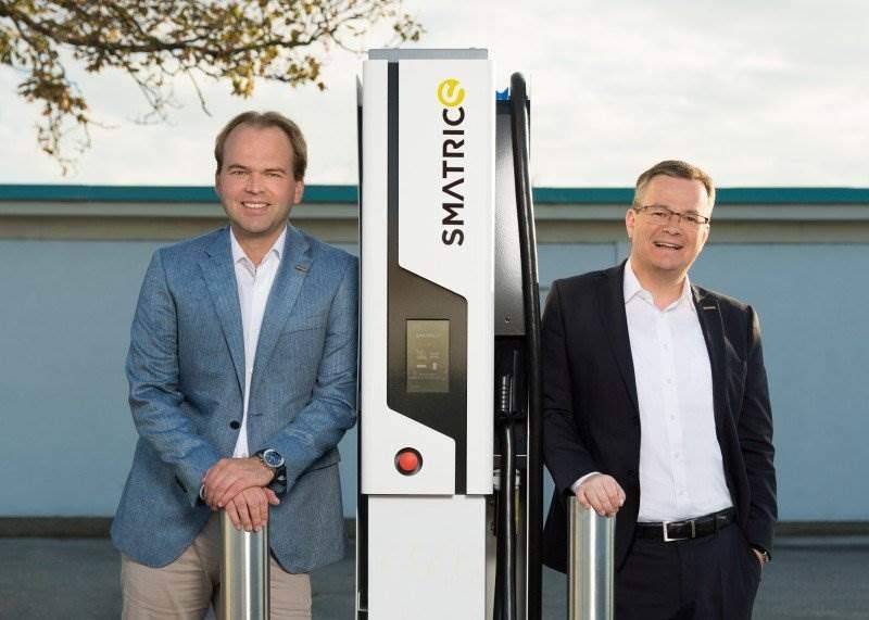 SMATRICS: Fokussierung auf B2B-Lösungen für Unternehmen, Energieversorger und Tankstellen