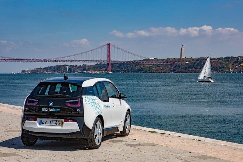 BMW Group setzt bis Ende Oktober über 110.000 elektrifizierte Autos ab