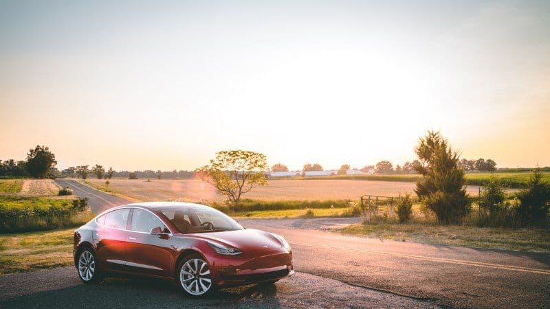 Cover Image for Tesla Model 3 kommt mit CCS nach Europa und kann europaweites IONITY-Netz nutzen