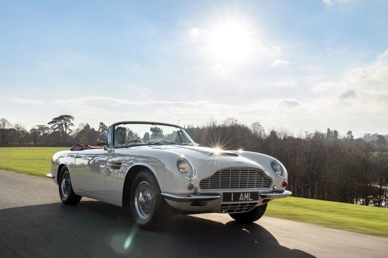 Aston Martin Works elektrifiziert seine Klassiker: 1970er DB6 MkII Volante macht den Anfang