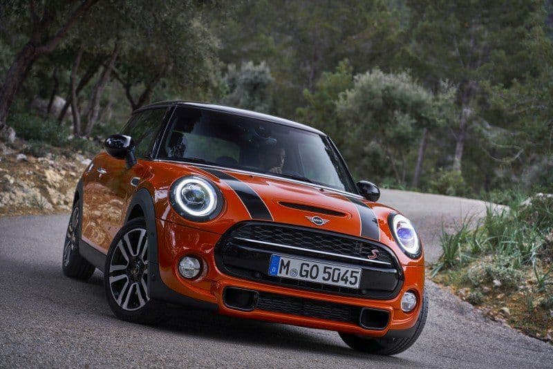 Erstes E-Auto von MINI zeigt sich besonders sportlich: 2019 soll der Cooper S E enthüllt werden