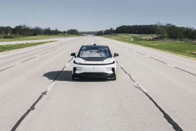 Cover Image for Faraday Future legt Streit mit Hauptinvestor Evergrande bei und ist auf der Suche nach neuen Geldgebern