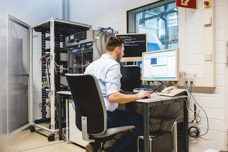 Elektromobilität: Mit künstlicher Intelligenz zu besserem Batterieverständnis