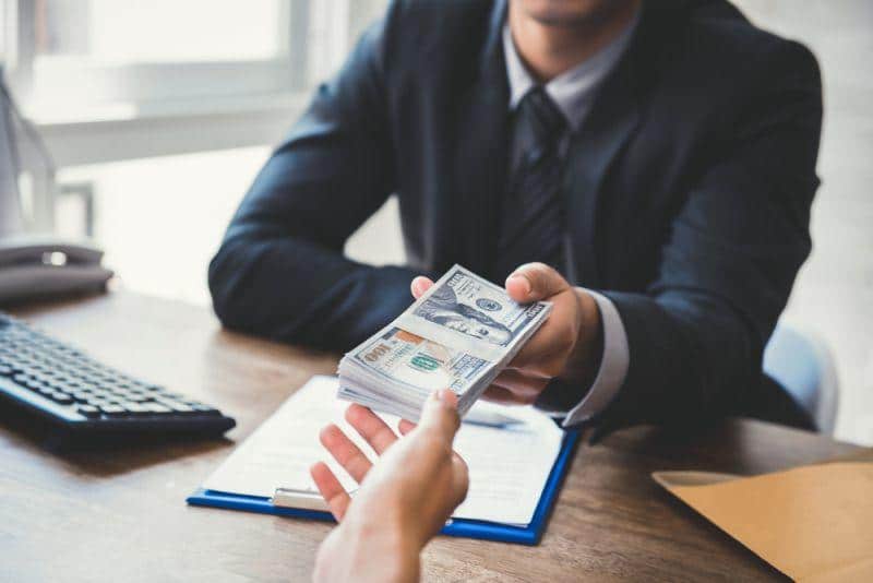 Cover Image for Scholz plant Verlängerung der Elektroauto-Förderung bis 2030