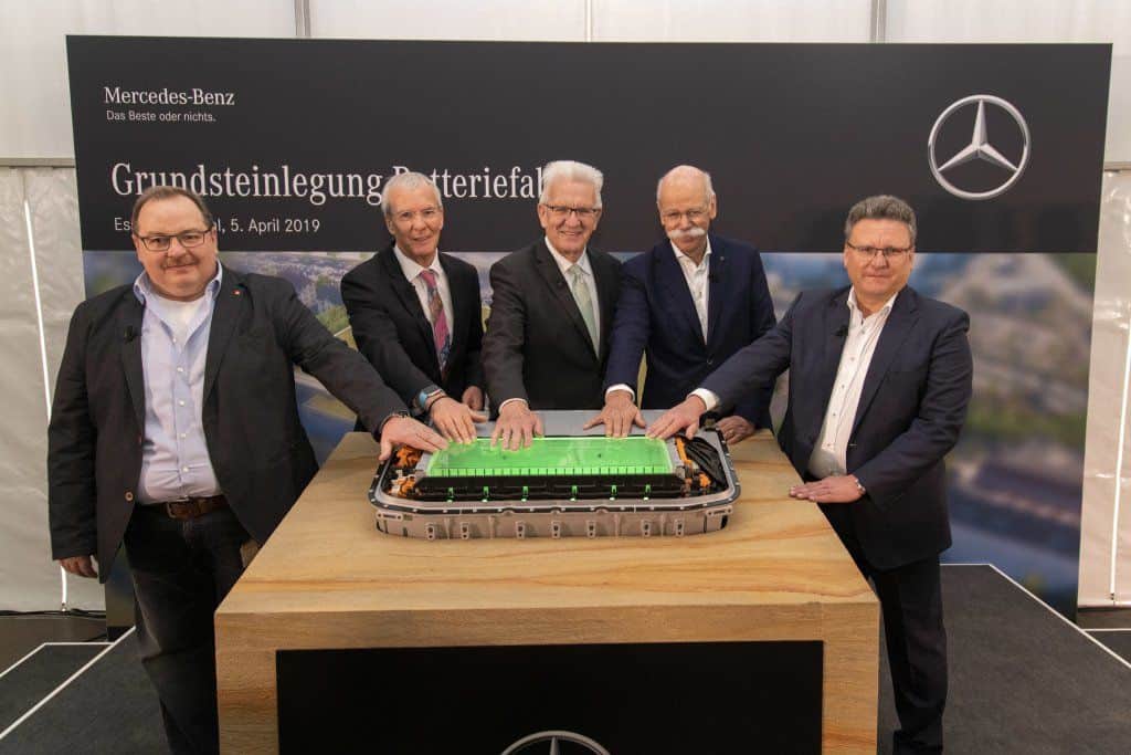 Mercedes-Benz legt Grundstein für Batteriefabrik in Untertürkheim