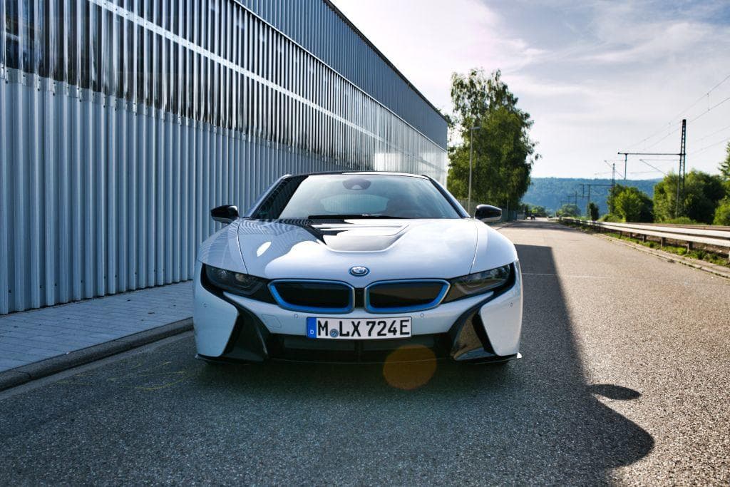 Cover Image for Test- und Fahrbericht des BMW i8 Coupé