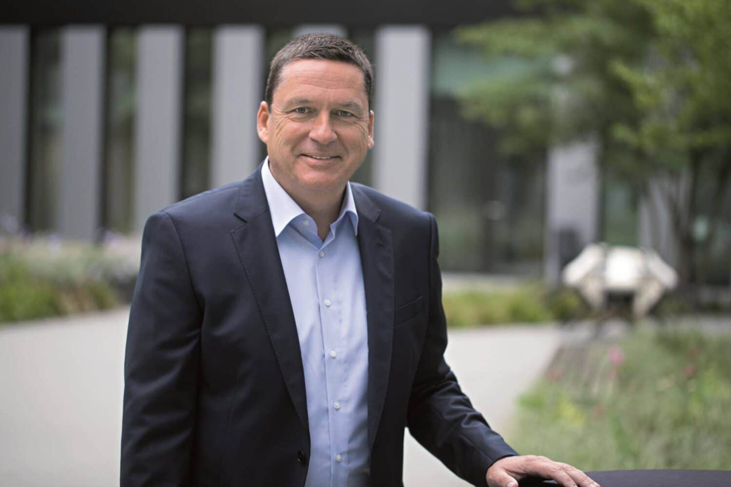 Cover Image for Im Gespräch mit Claus Möhlenkamp über die Bedeutung der Brennstoffzelle für Freudenberg