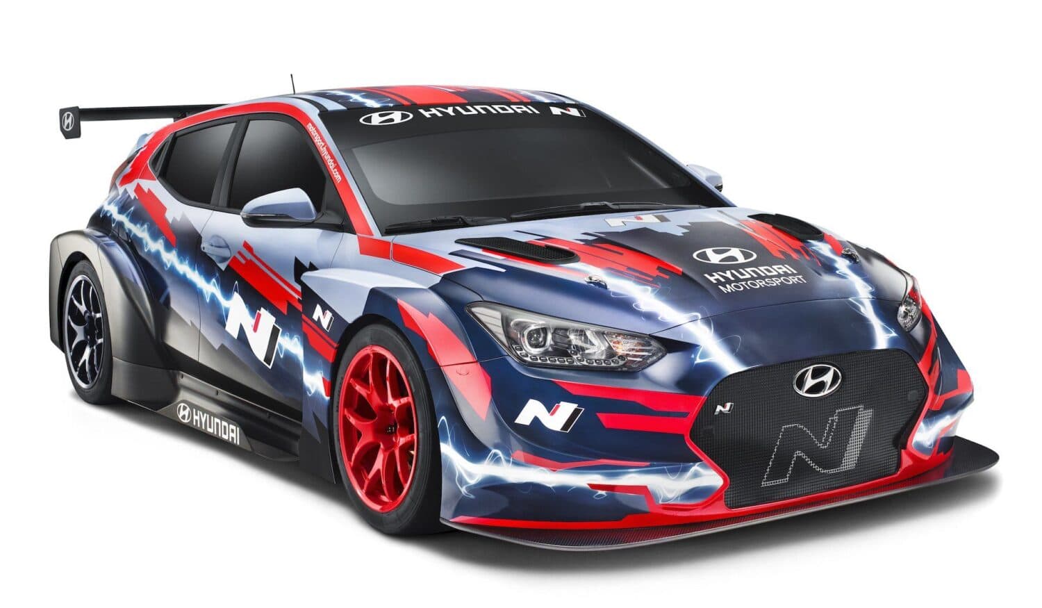 Cover Image for Hyundai Motorsport enthüllt Elektro-Rennwagen Veloster N ETCR