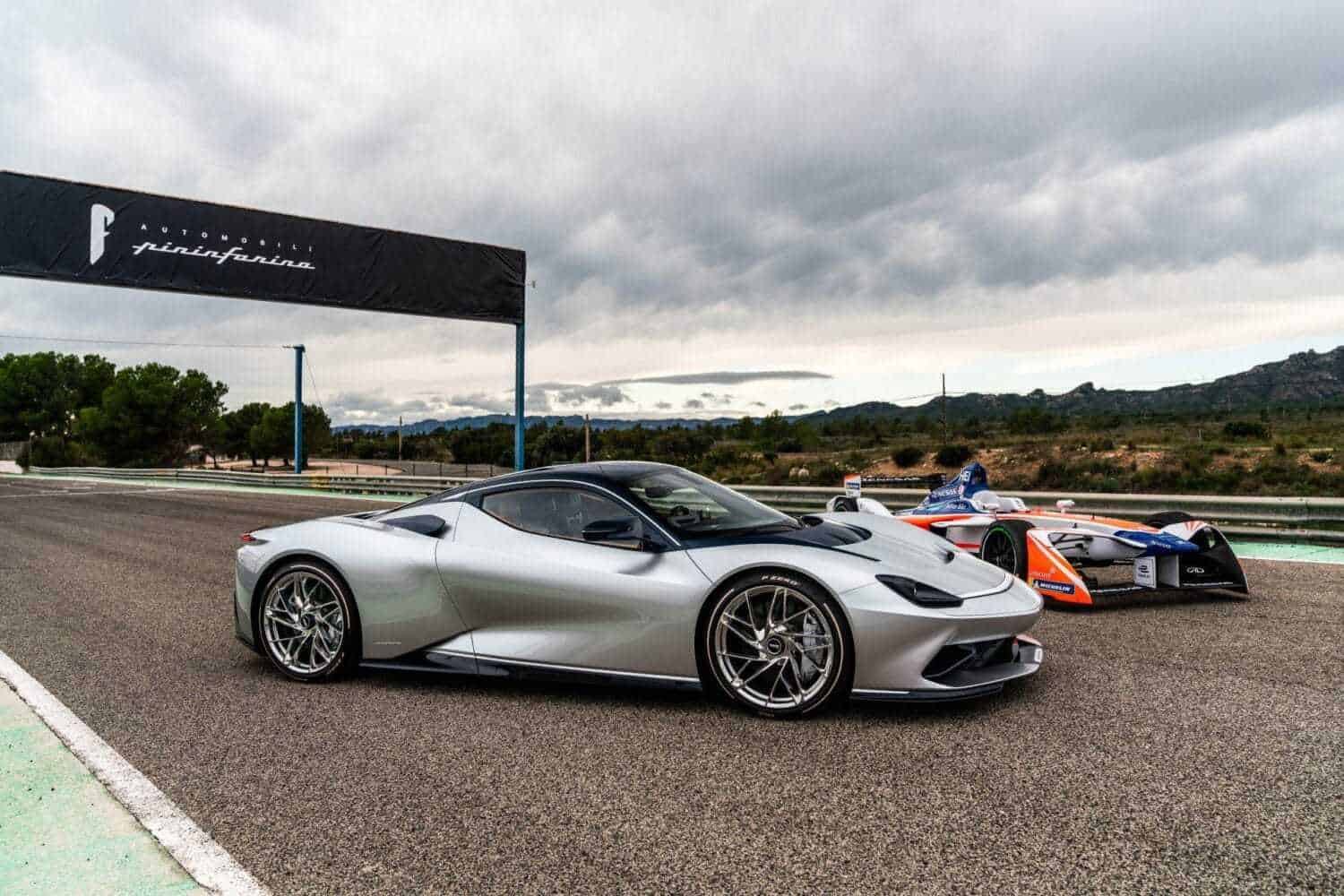 Cover Image for Automobili Pininfarina wartet mit besonderem Fahrevent für Battista-Kunden auf