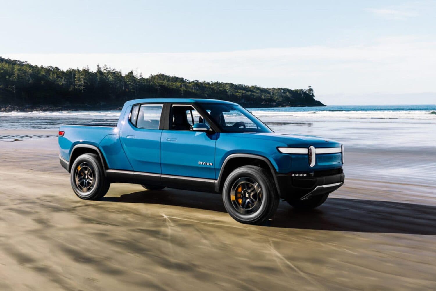 Rivian beendet 1,3 Mrd. Dollar schwere Investmentrunde mit Amazon, Ford,…