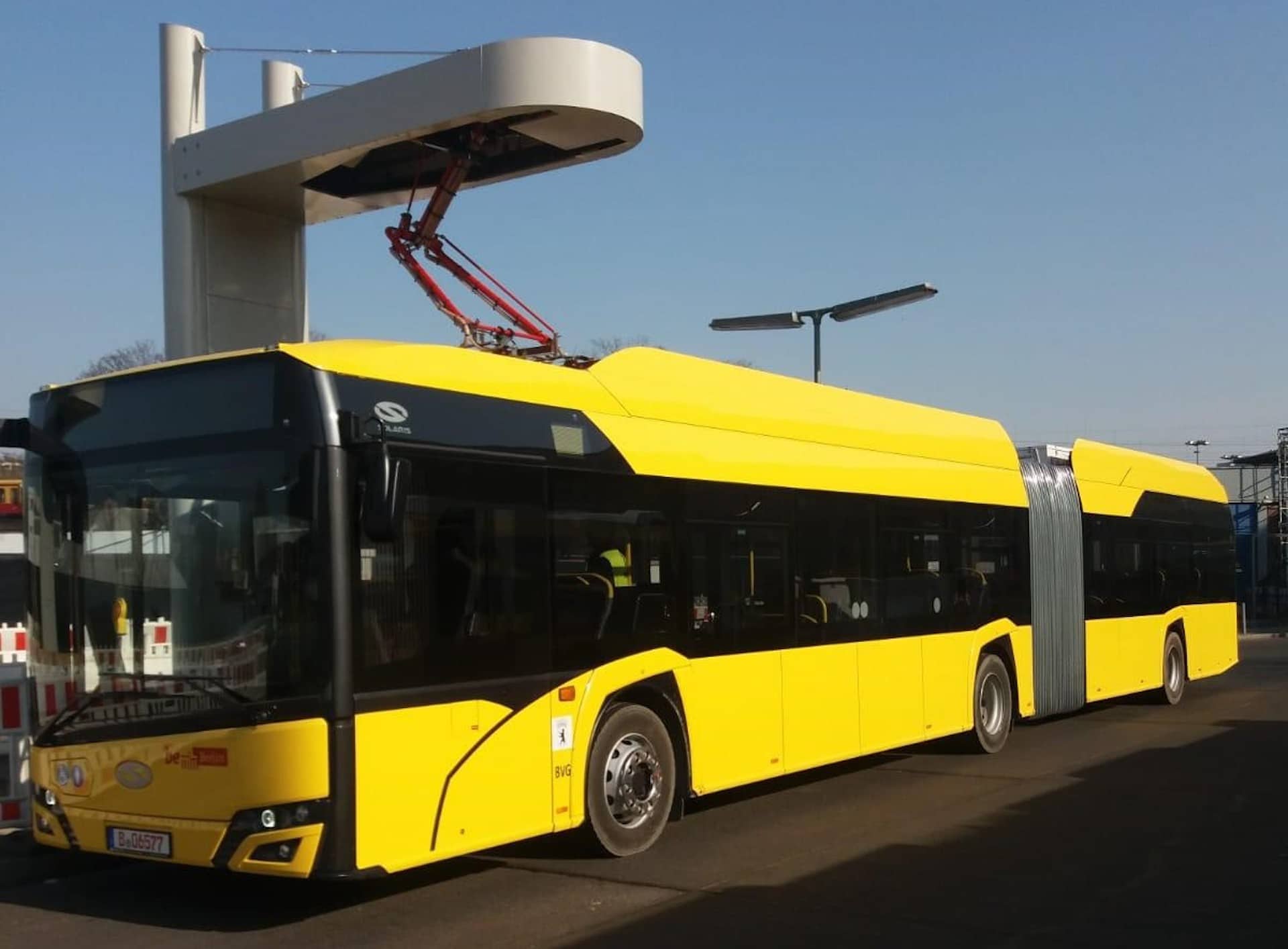 BVG flottet mehr als 100 neue Elektrobusse ein, mit und ohne Gelenk