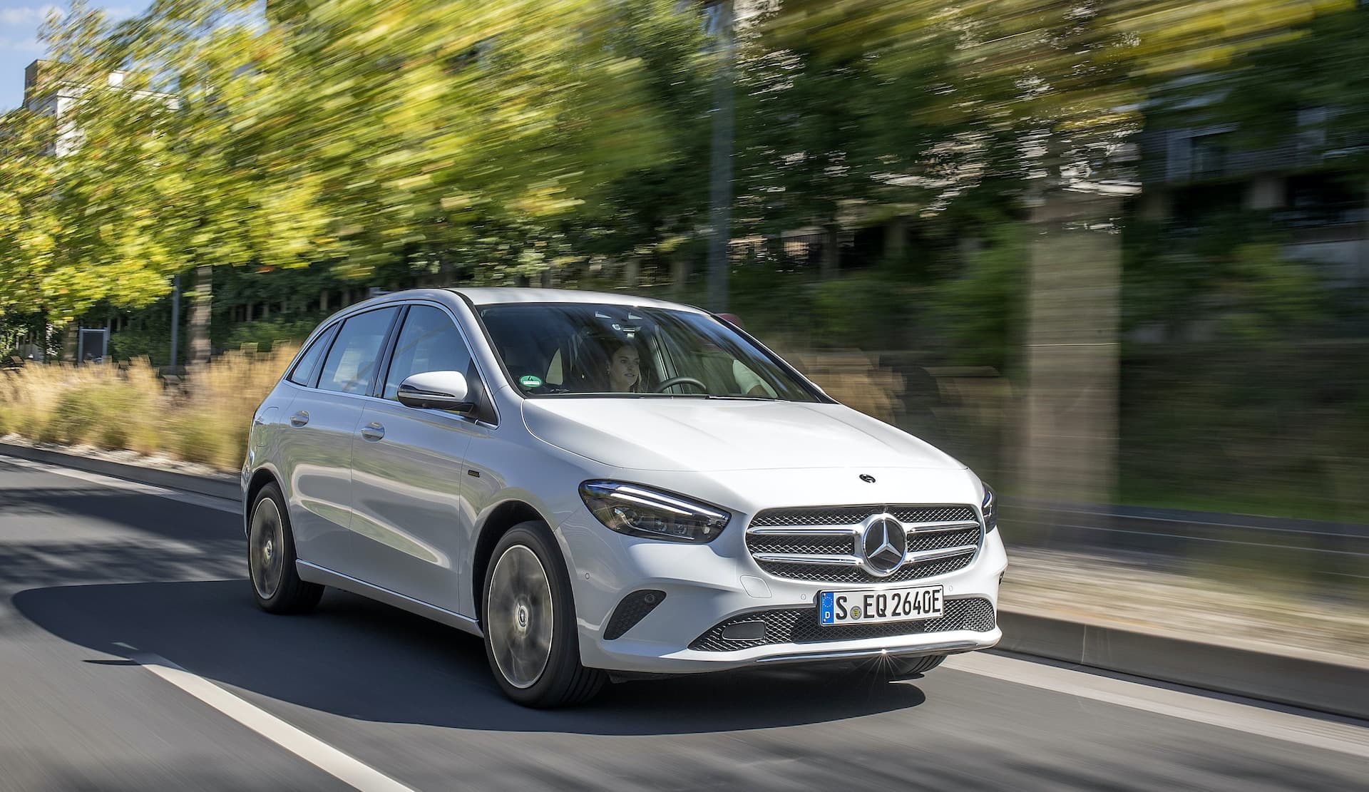 Cover Image for CLA Coupé & Shooting Brake und B-Klasse von Mercedes-Benz jetzt auch als Plug-in-Hybrid