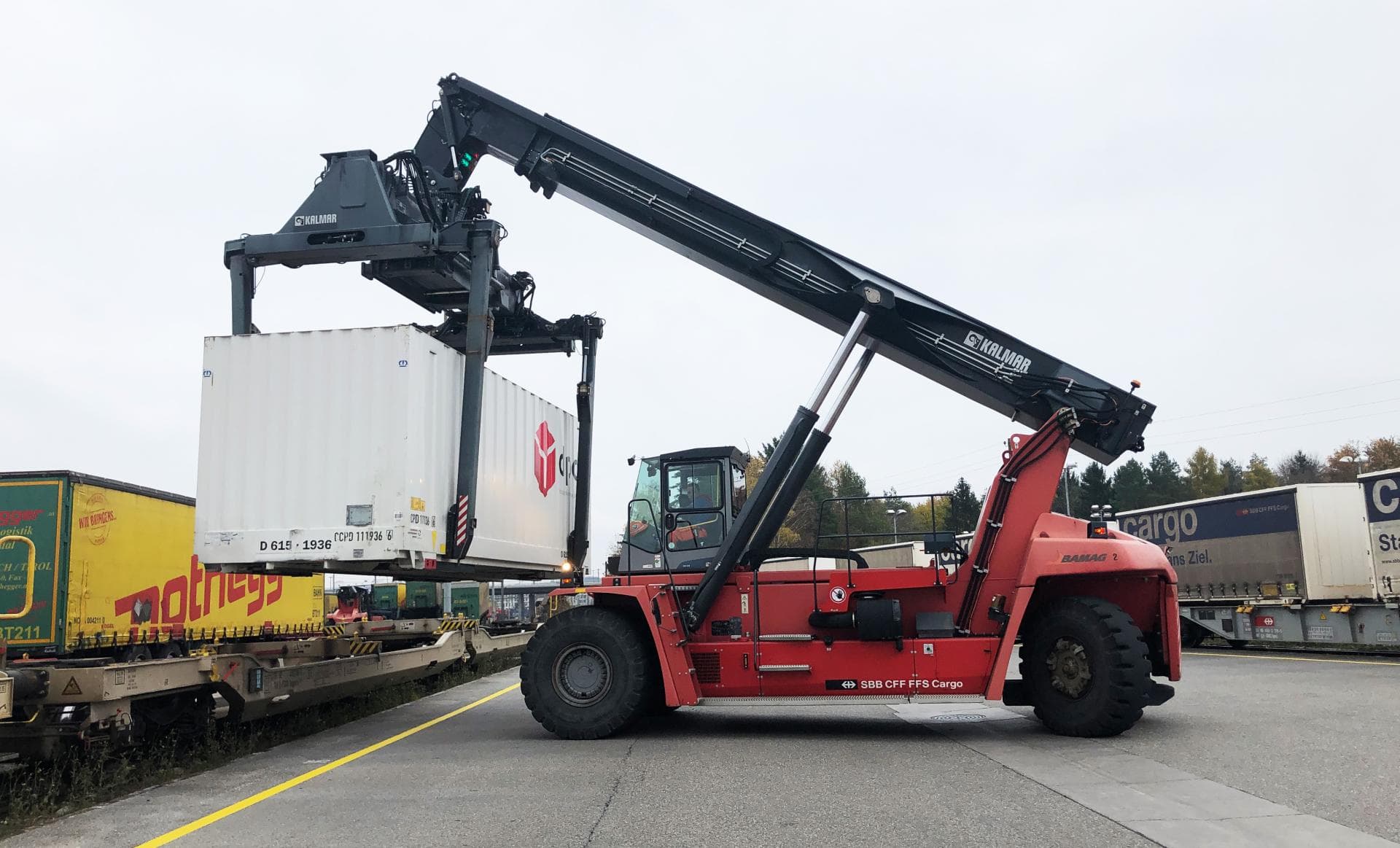 Cover Image for DPD reduziert CO2-Ausstoss mit neuen Projekten weiter