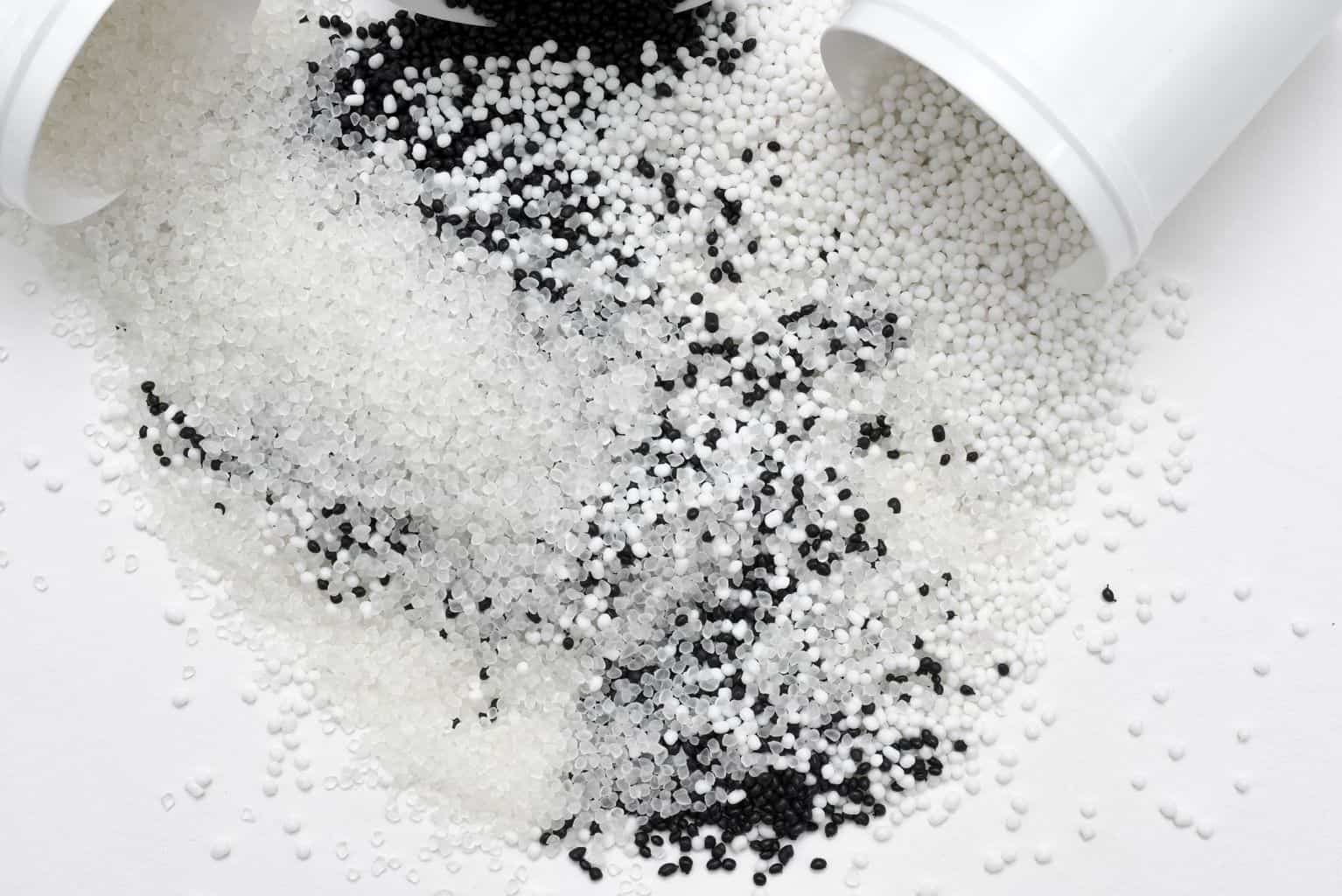 Freudenberg entwickelt thermisch leitfähiges Elastomer für effiziente E-Autos