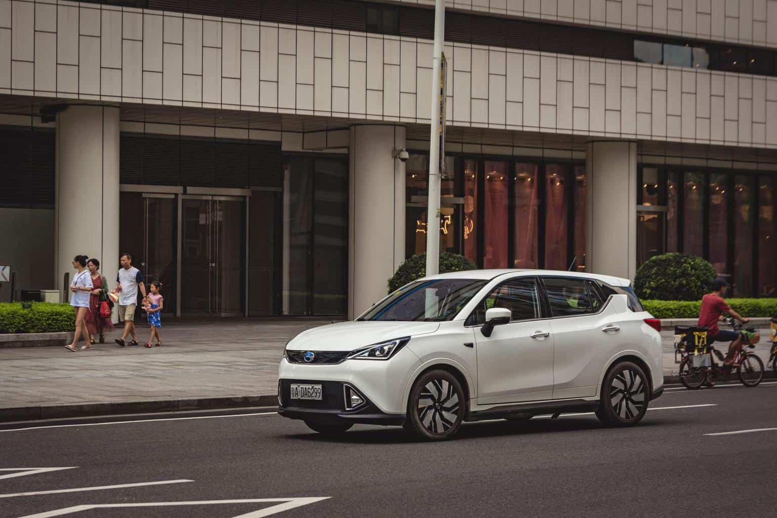 Cover Image for China: Mehr als 20.000 „Neue Energiefahrzeug“-Unternehmen im 2. Quartal gegründet