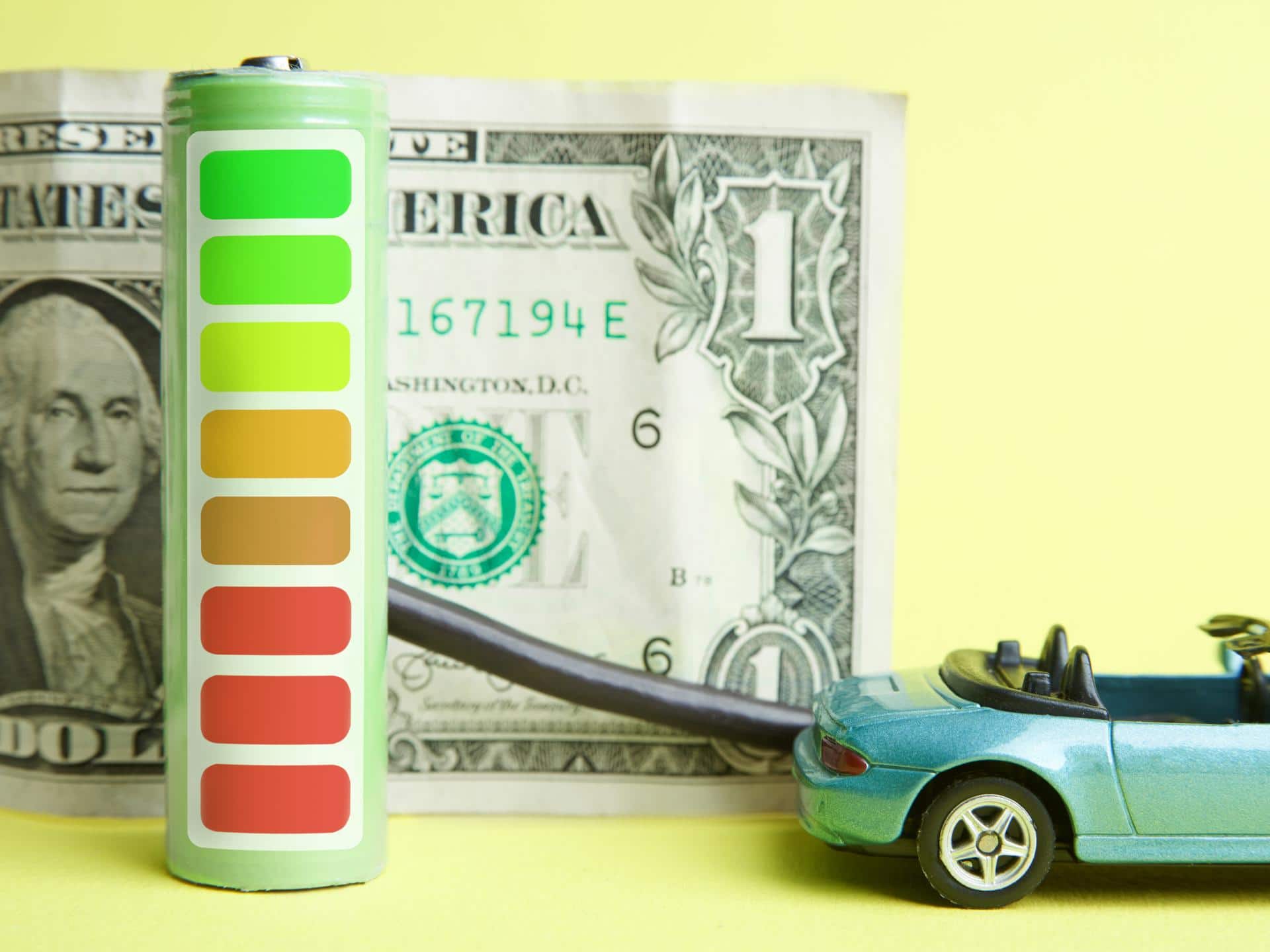 Cover Image for Behörden bremsen durch Wartezeiten Nachfrage nach E-Auto-Prämie