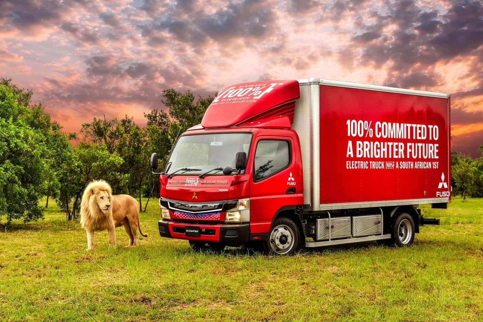 Elektrisch auf fünf Kontinenten: FUSO eCanter elektrifiziert urbanen Lieferverkehr