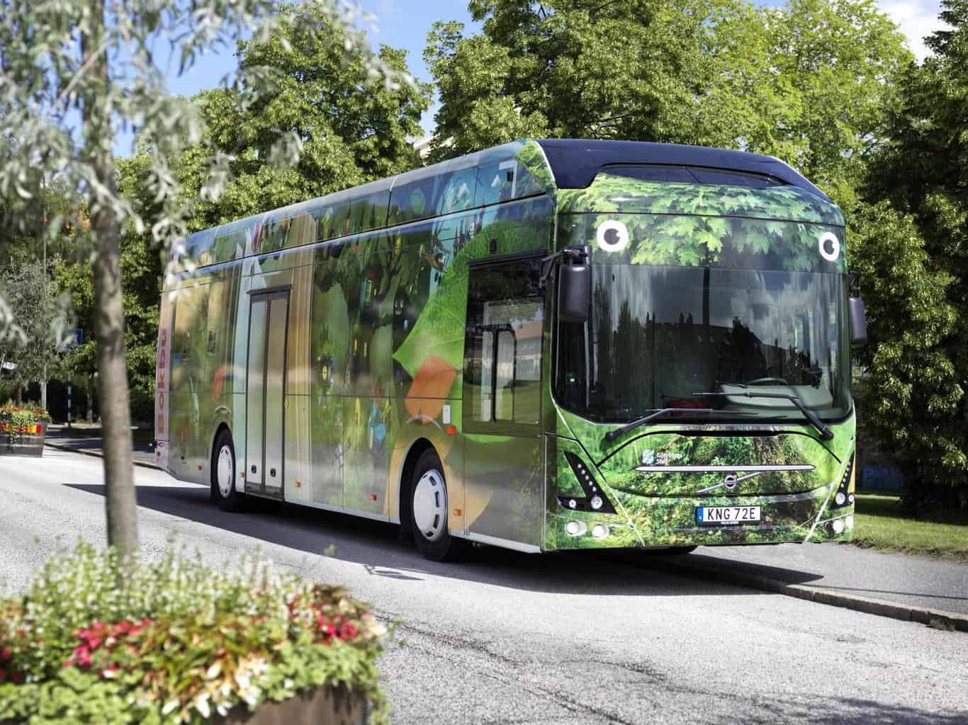 Cover Image for Volvo Buses wird sämtlichen E-Bus-Batterien ein zweites Leben spendieren