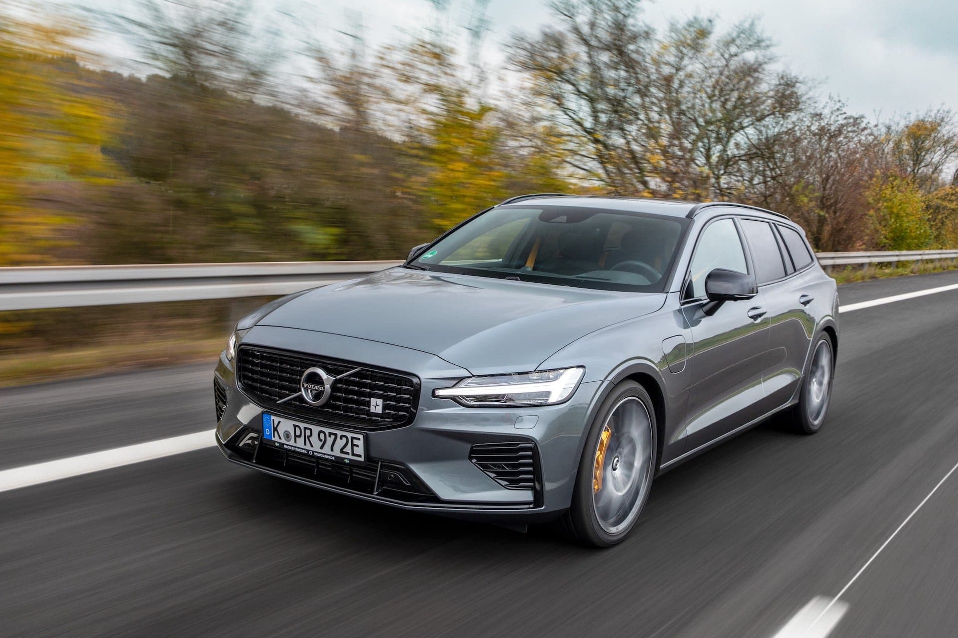 Cover Image for Polestar Engineered: Volvo stellt neues Topmodell des V60-Plug-in-Kombi vor