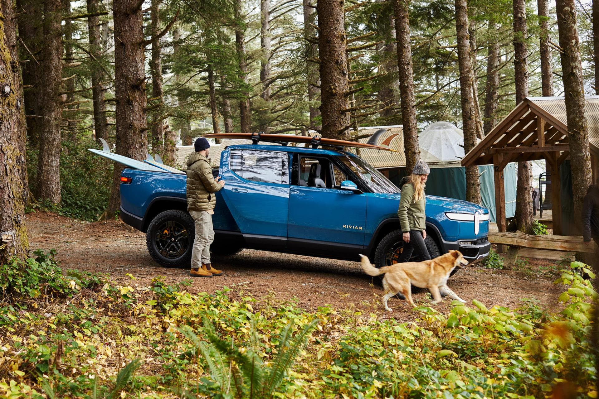Cover Image for Rivian R1T und R1S werden günstiger; Konfiguration der Stromer möglich