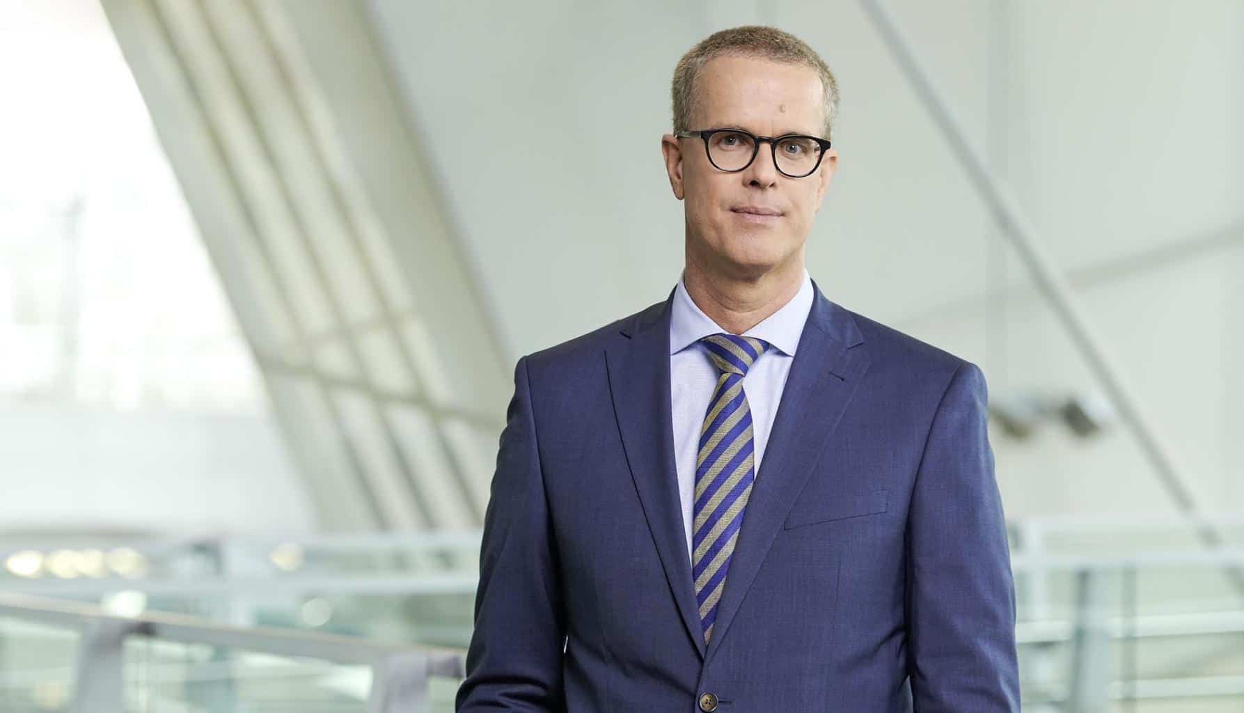 Cover Image for Wie BMWs Entwicklungsvorstand die E-Mobilität vorantreiben will