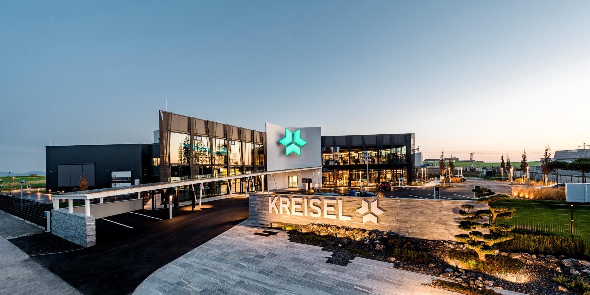 Kreisel Electric teasert erstes Elektroauto RE-X1 an