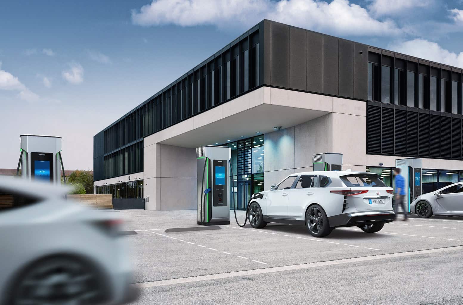 Cover Image for Siemens stellt 300 kW starke Schnellladesäule vor