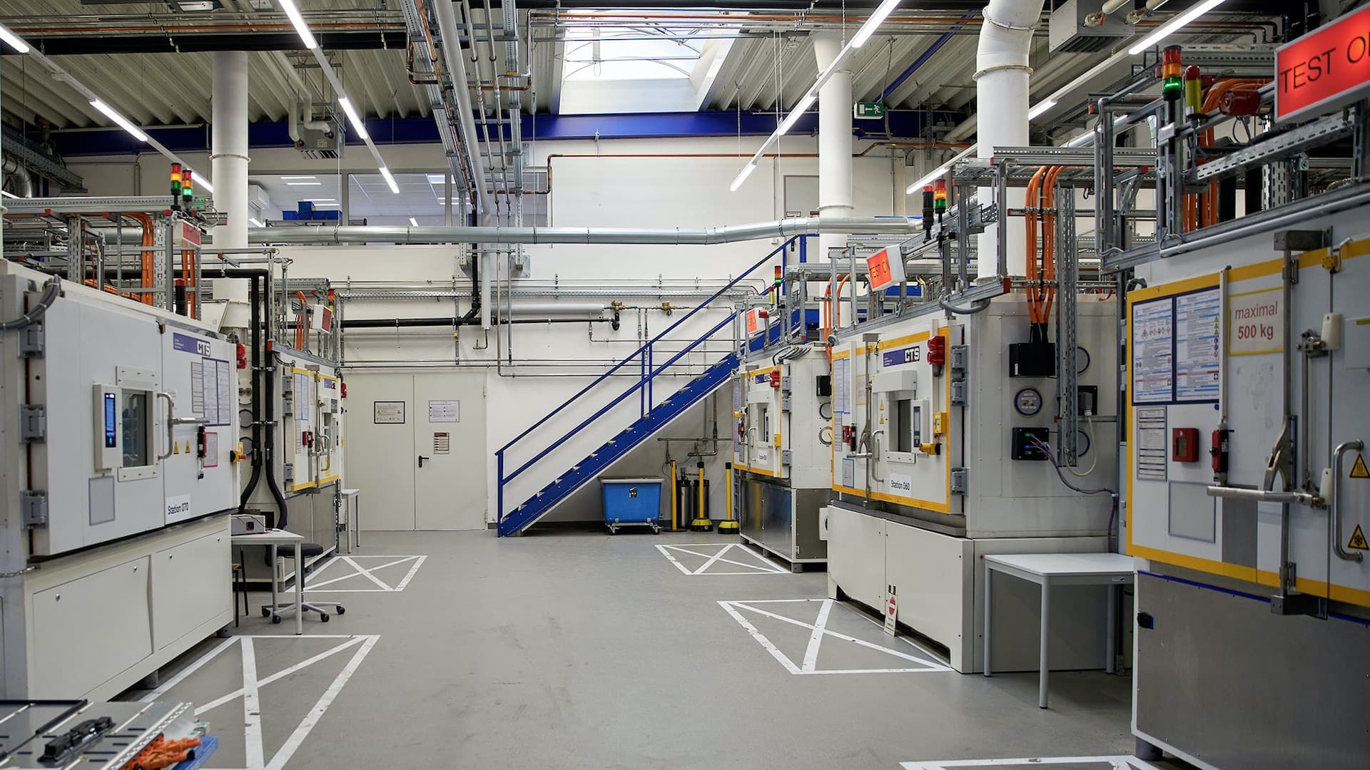 VW: „Jede Batterie muss in 5000 Tests ihre Sicherheit beweisen“