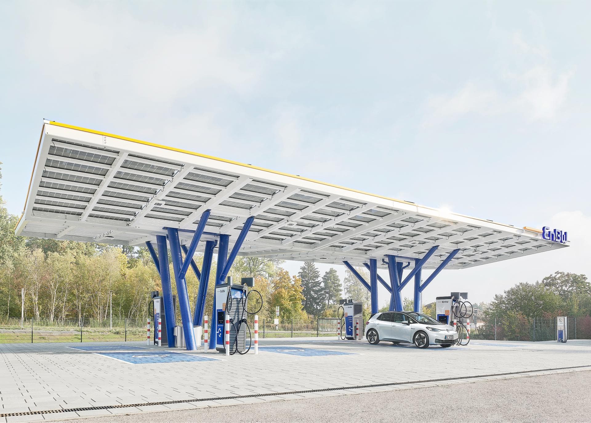 Cover Image for EnBW: Trotz E-Auto Boom keine Versorgungslücke im öffentlichen Ladenetz
