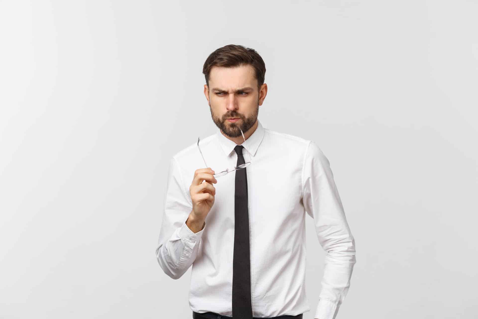 Cover Image for Auto-Experte nennt alternative Elektroauto-Förderung: Teureres Benzin für neue Verbrenner