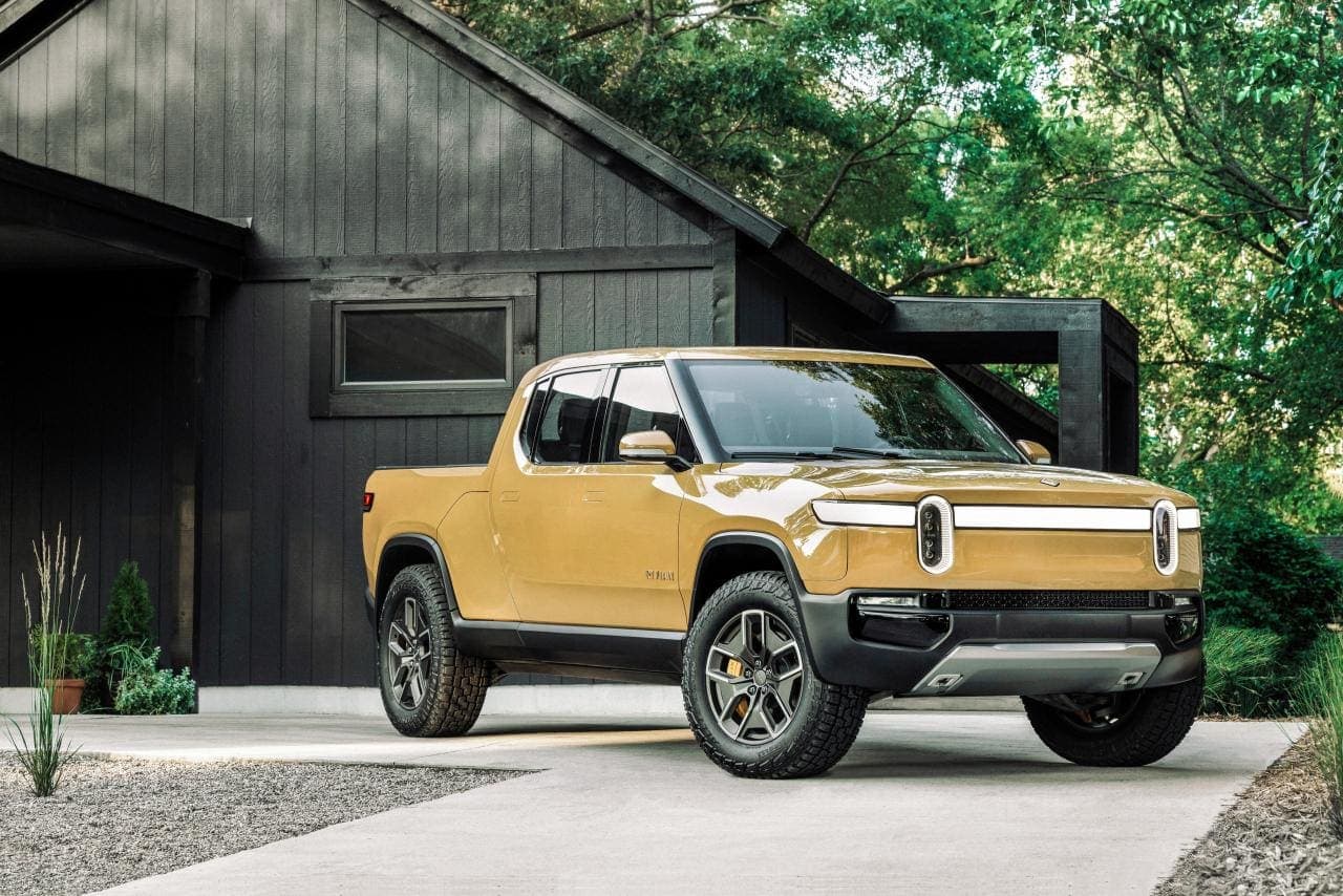 Cover Image for „Rivian Adventure Network“ bis Ende 2023 bereits 600 Schnellladestandorte geplant