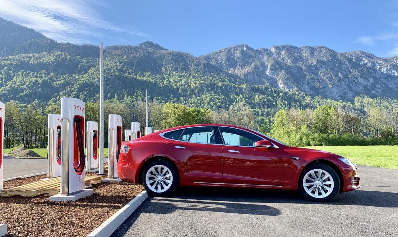 Tesla: Über 6.000 Supercharger an mehr als 600 europäischen Standorten