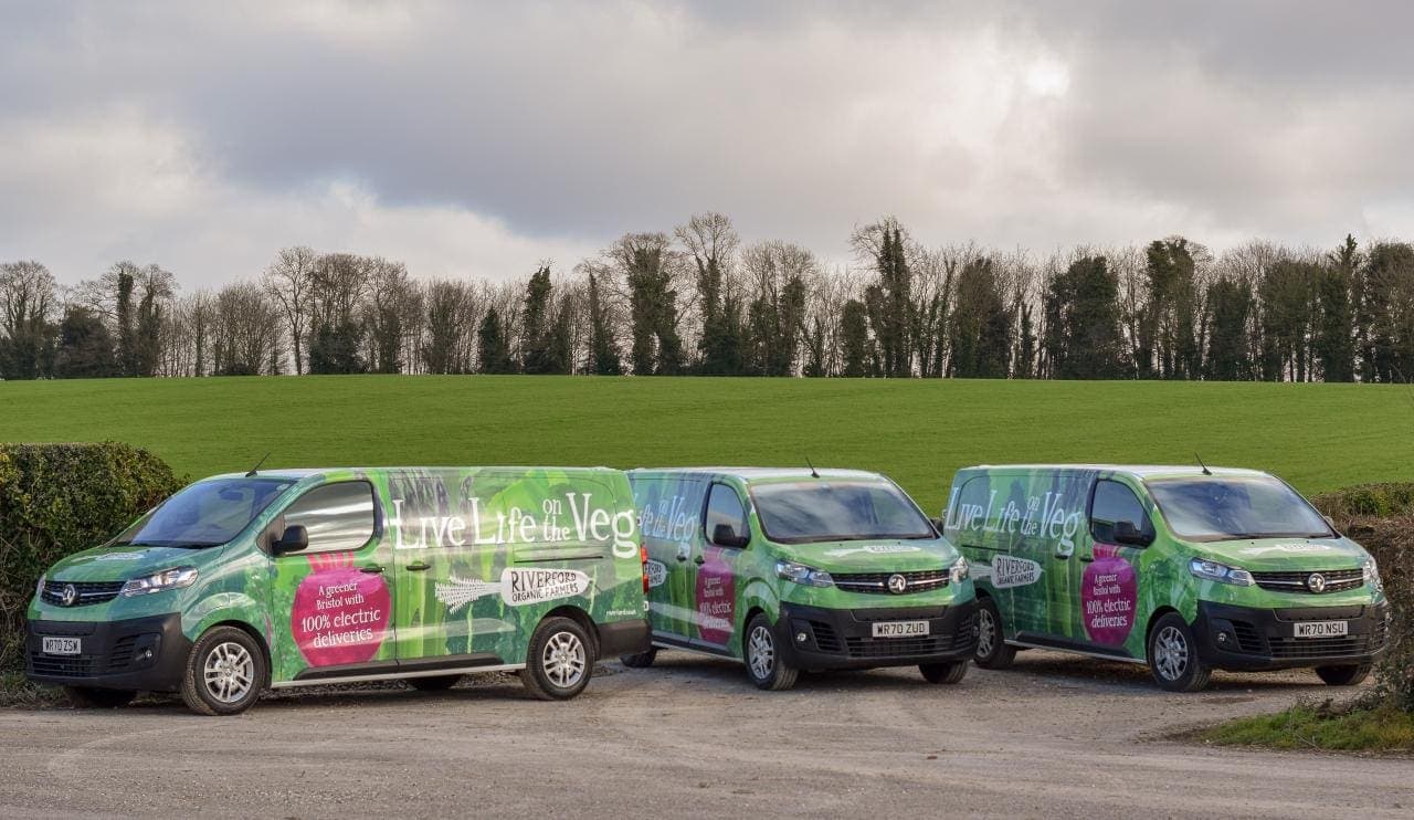 Britische Flotten ordern verstärkt Vivaro-e