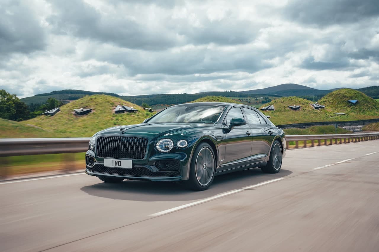 Bentley Flying Spur nun auch als Plug-in-Hybrid bestellbar