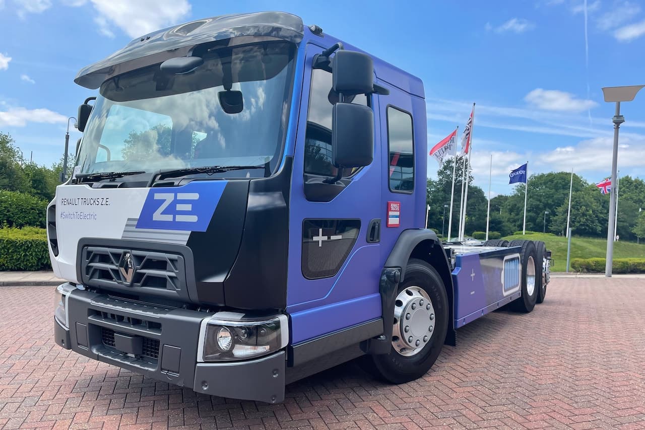 Cover Image for Renault stellt neuen Elektro-Lkw speziell für den Mülltransport vor