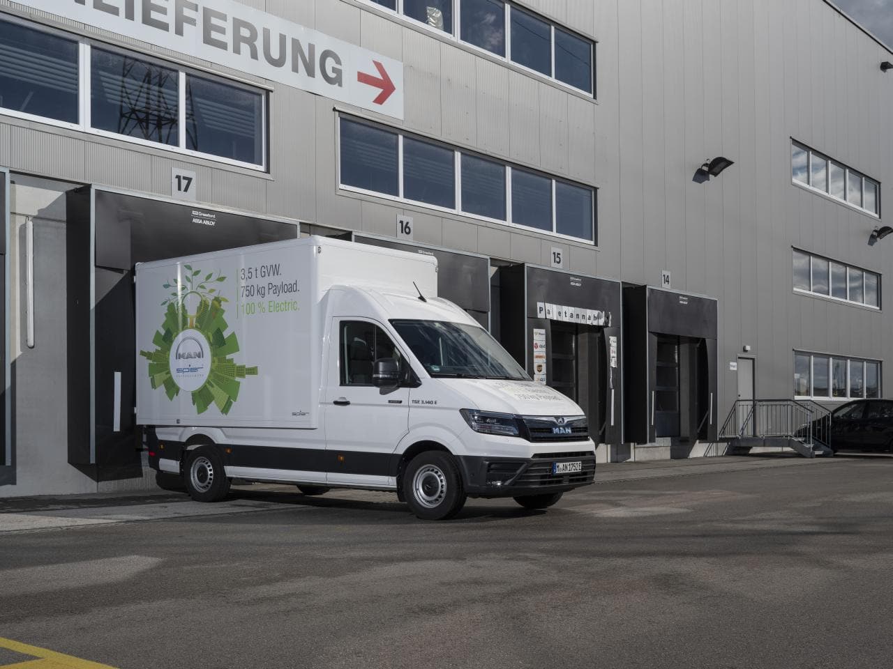 MAN eTGE jetzt auch als Koffer und Kipper