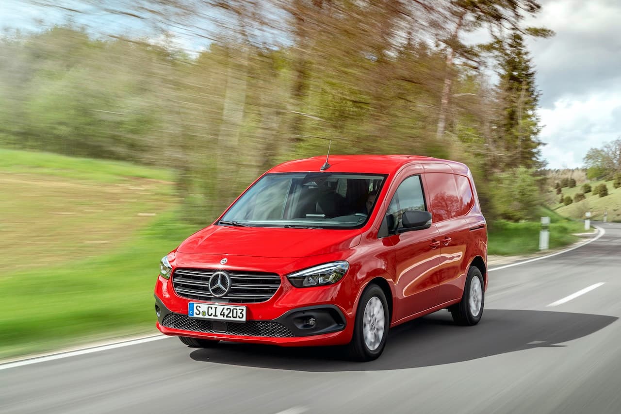 Mercedes-Benz stellt Elektro-Hochdachkombi eCitan vor