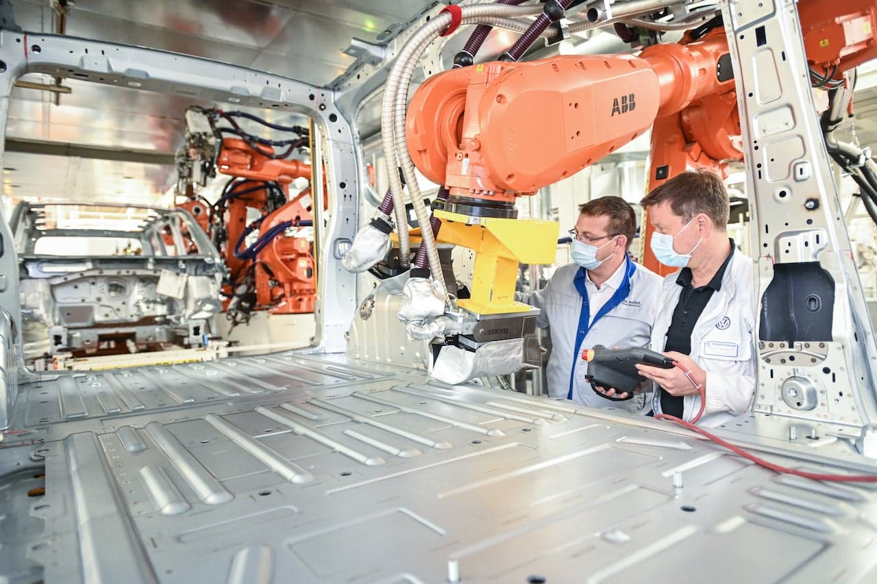 Cover Image for VW bereitet Werk Hannover für die Produktion des ID.BUZZ vor