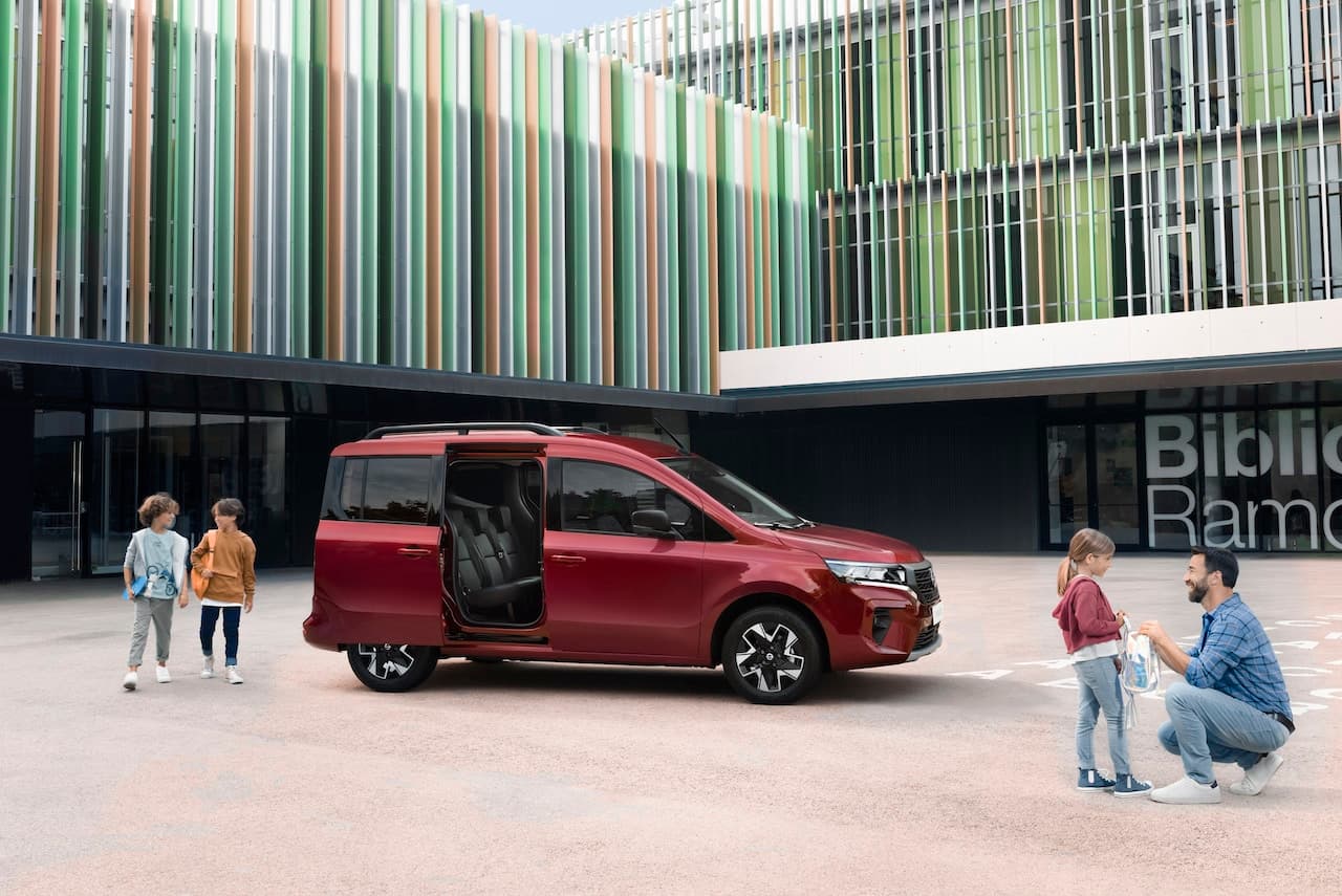 Nissan präsentiert neuen Elektro-Kleintransporter / -Hochdachkombi Townstar