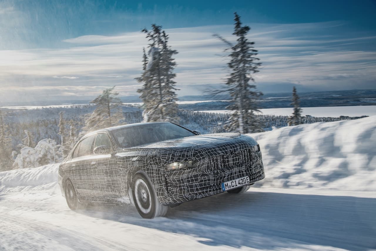 BMW testet Elektro-Luxuslimousine i7 am Polarkreis