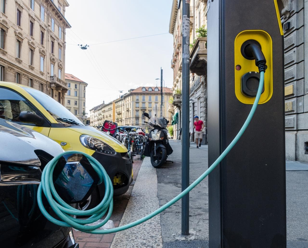 Cover Image for E-SUV dominieren nicht ganz Europa. Aber fast.