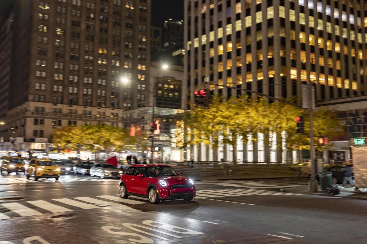 Cover Image for BMW: Jeder 5. MINI kommt vollelektrisch auf die Straße