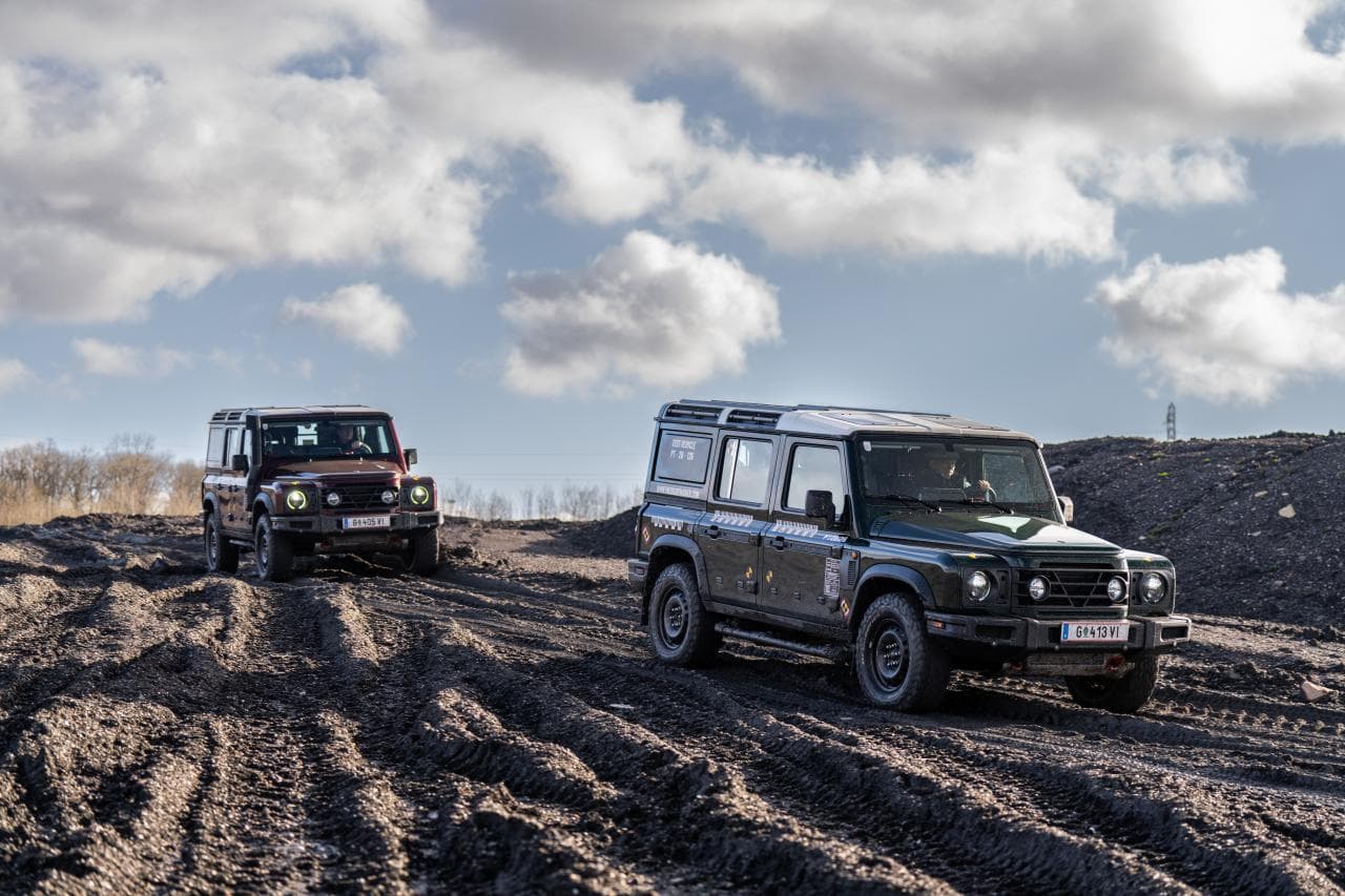 Cover Image for David gegen Goliath: Ineos baut Defender-Konkurrent mit E- und Wasserstoffantrieb