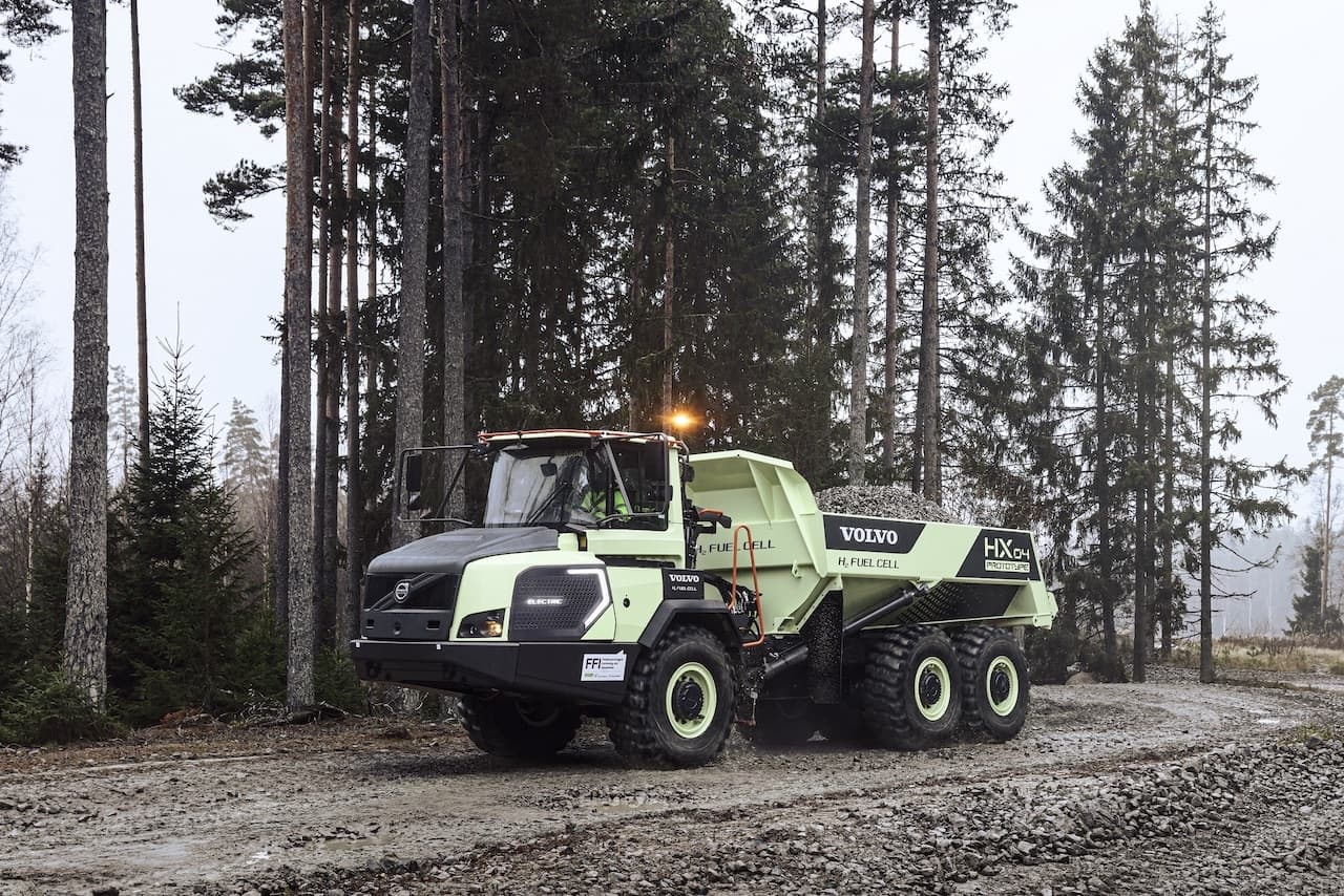 Cover Image for Volvo CE testet Wasserstoff-Kipper