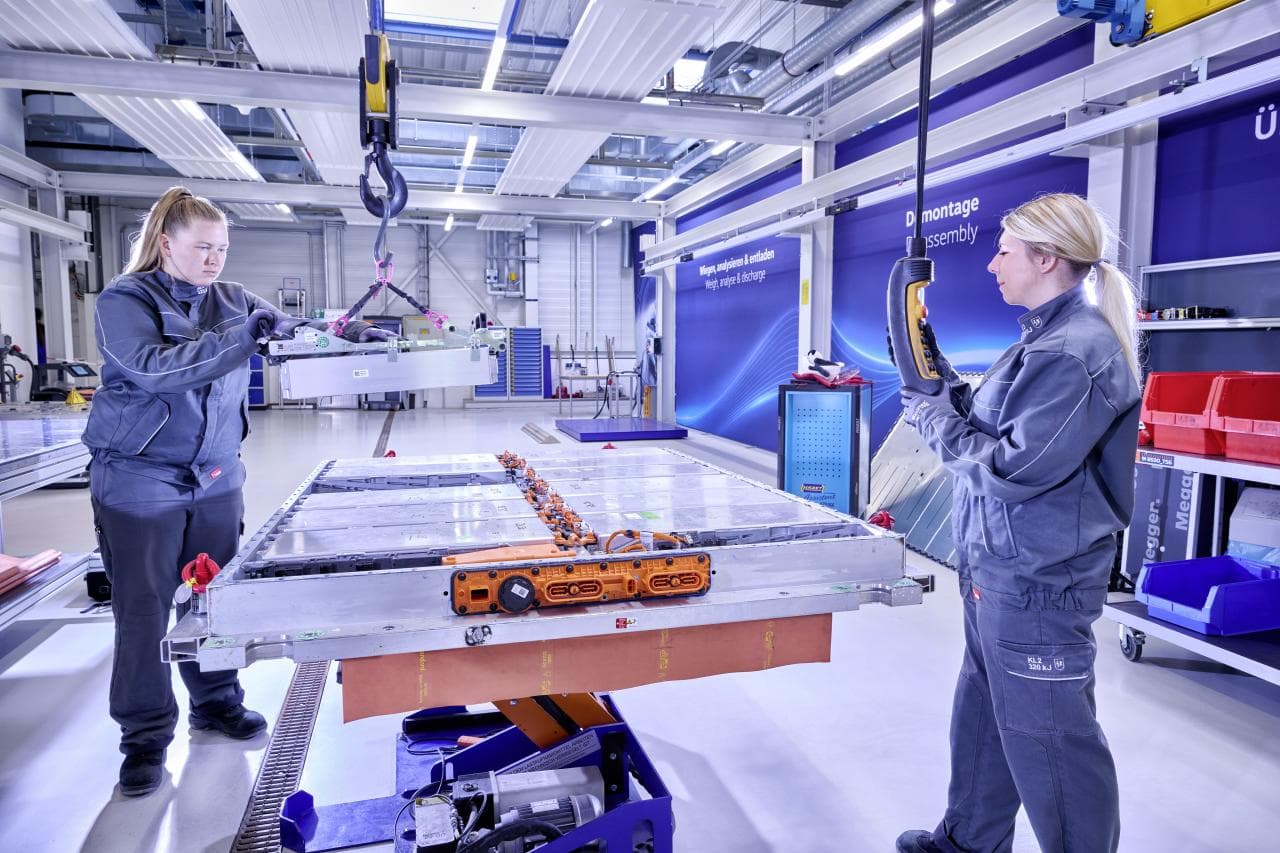 VW und Redwood Materials schaffen Lieferkette für das Recycling von E-Auto-Batterien