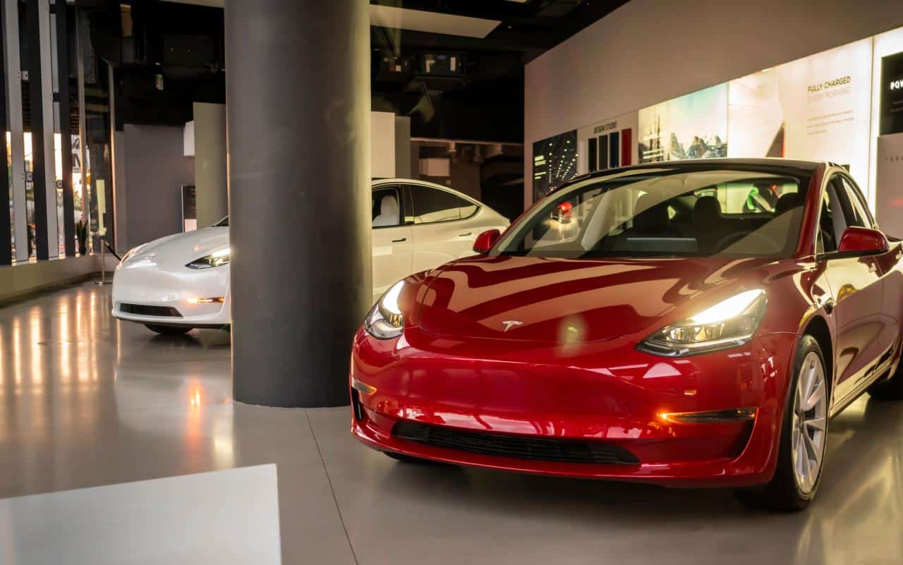 Zulassungen: Schere zwischen E-Autos und Plug-In-Hybride wird größer