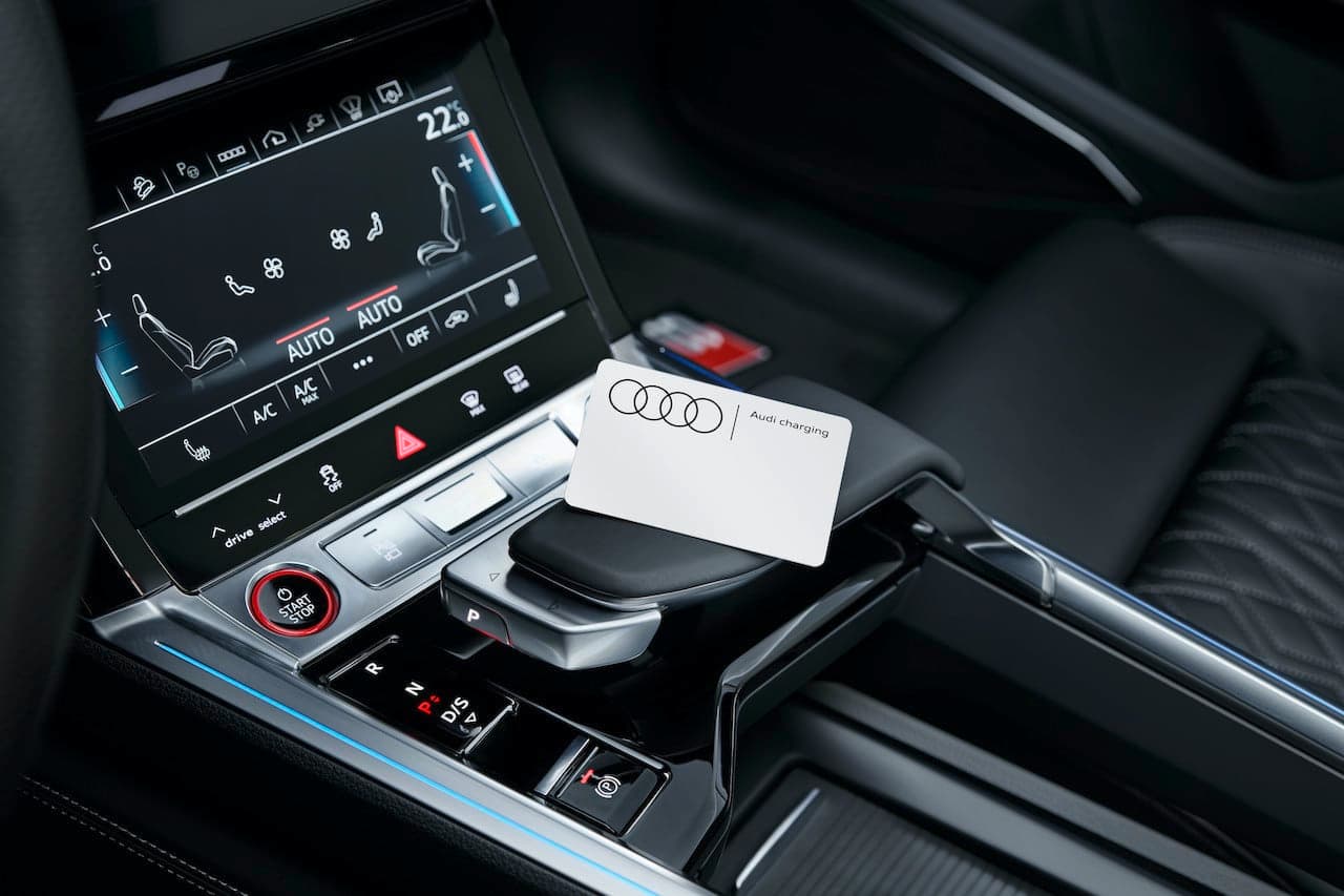 Cover Image for Neuer Ladedienst Audi charging: e-mobil in 27 Ländern Europas