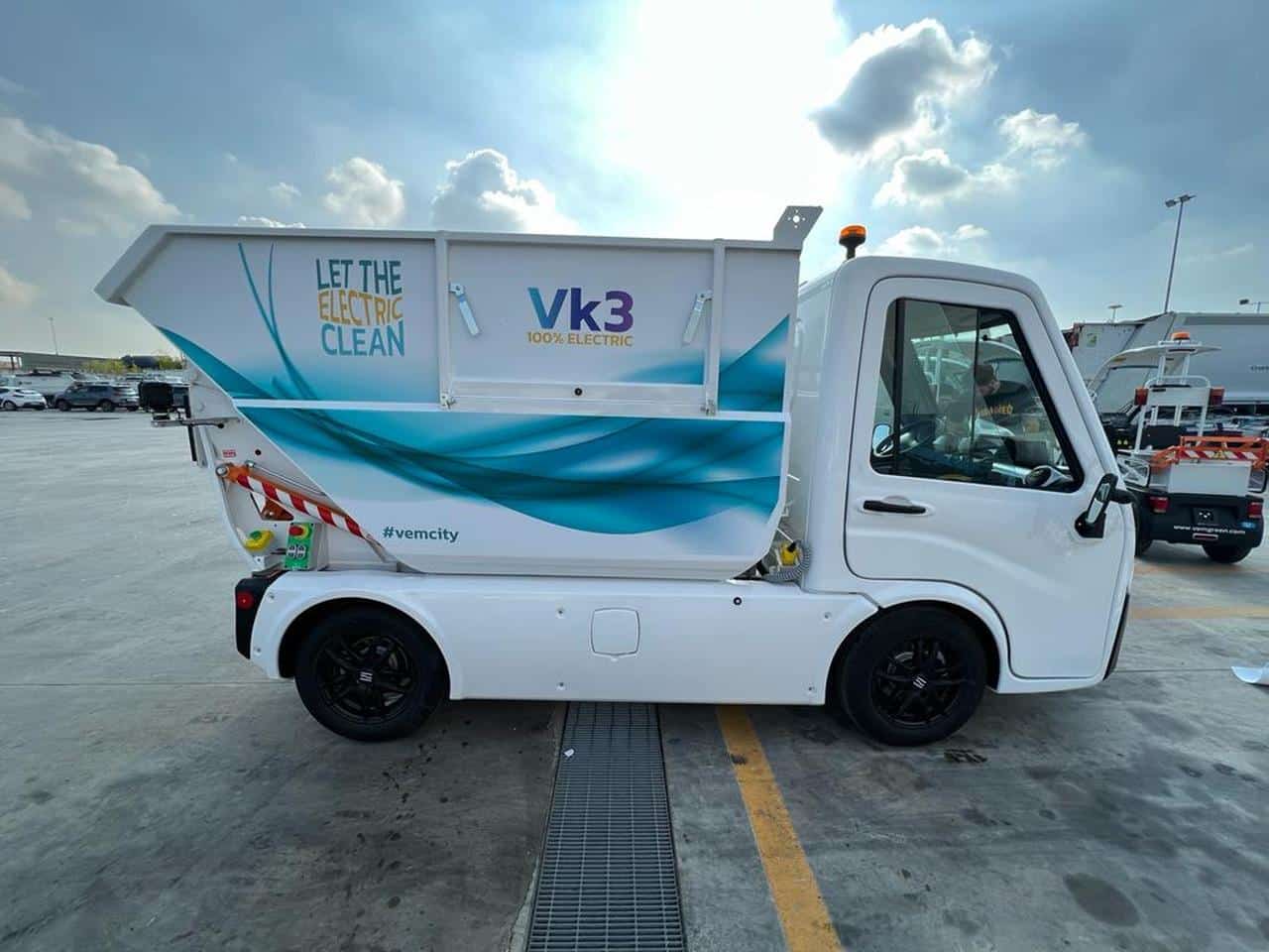 Sevic Vk3: Elektrischer Kompaktmüllkipper aus Europa